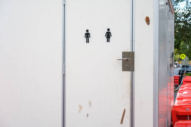 Portable Toilet Options We Offer in Alondra Park, CA